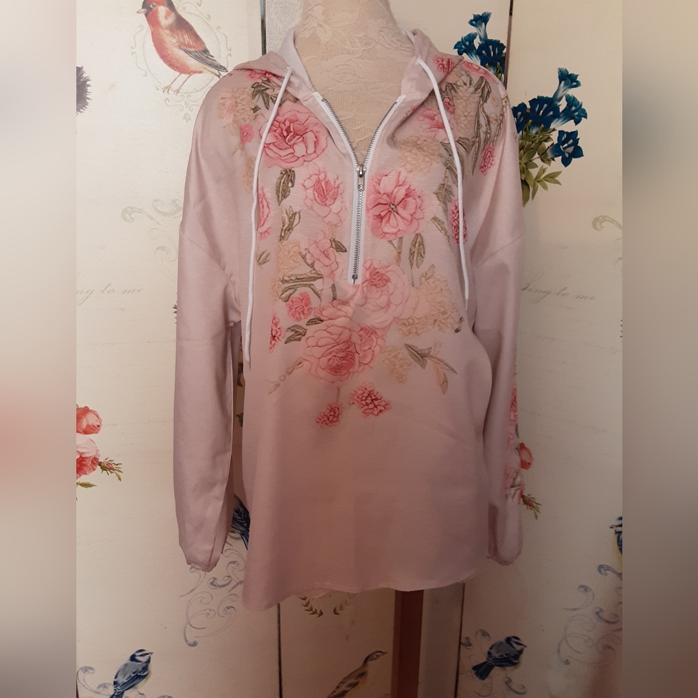 NWOT "Temu" Top